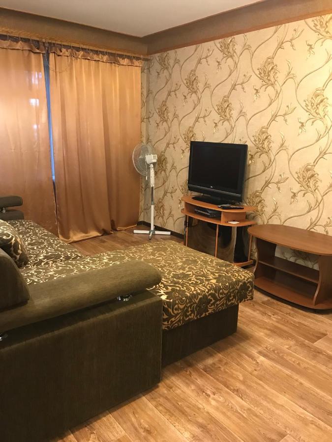 Затишна Однокімнатна Квартира 5 Хв Від Південного Вокзалу Charkiv Exteriör bild